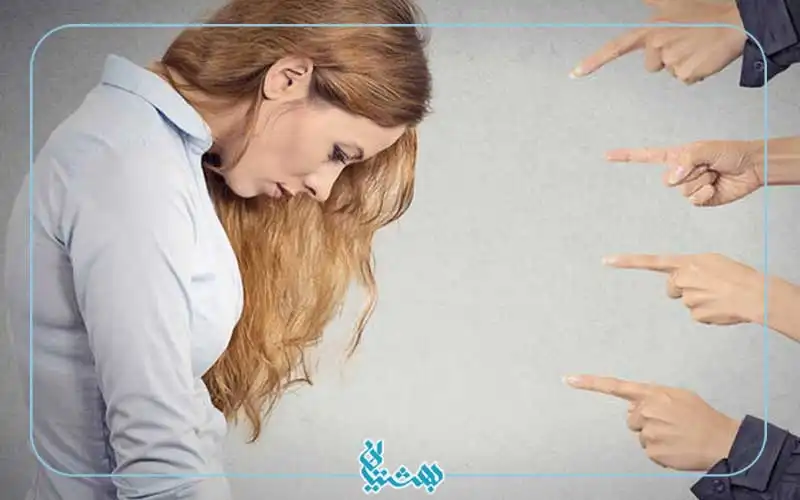 برخورد قضاوتی